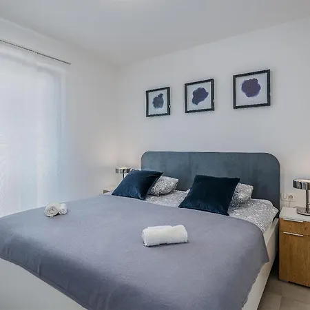 度假居 Pet Friendly In Novigrad With House Sea View *